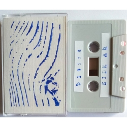 Piessa - Abraasio (Fin), Tape
