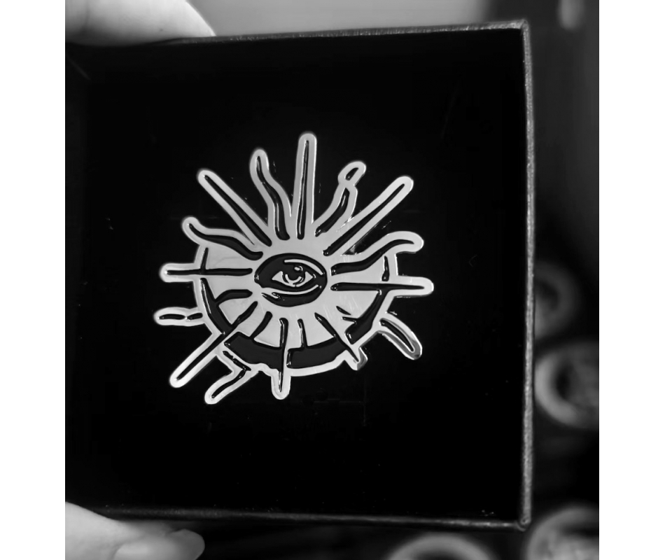 La Porta Ermetica (Ita), Ltd. Metalpin in Schatulle Dunkelheit Prod...